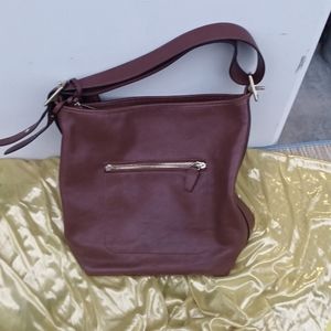 COACH PURSE. BRN